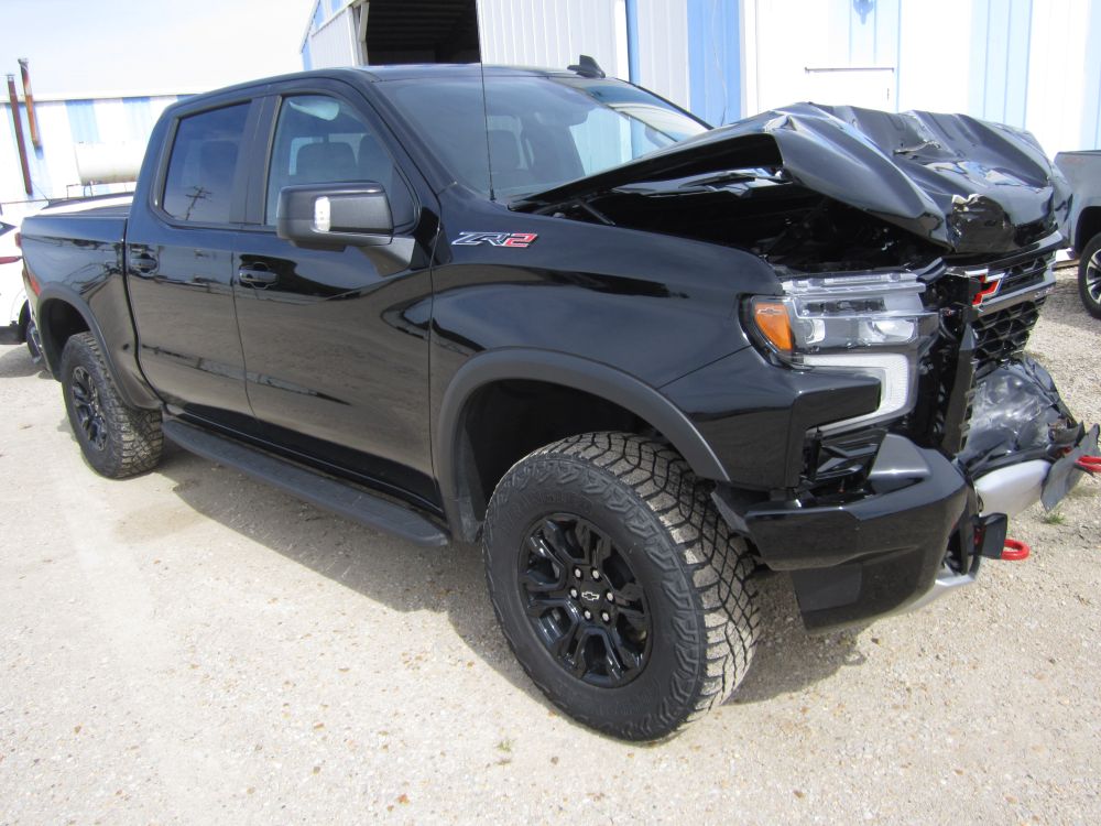 2024 Chevrolet Silverado 1500 ZR2's photo