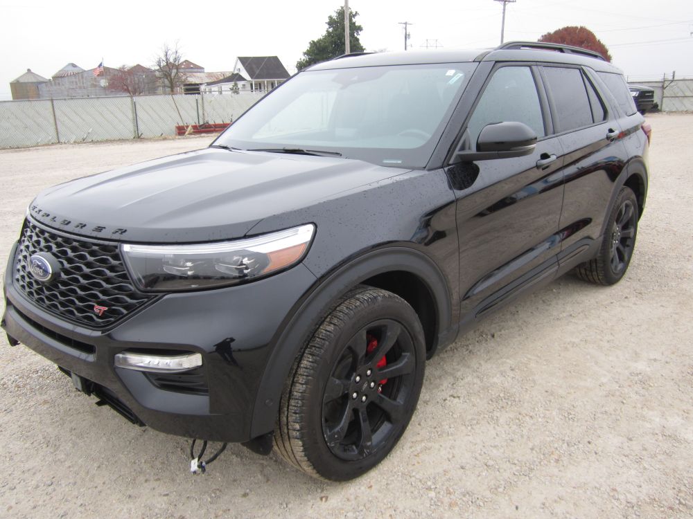 2023 Ford Explorer ST's photo