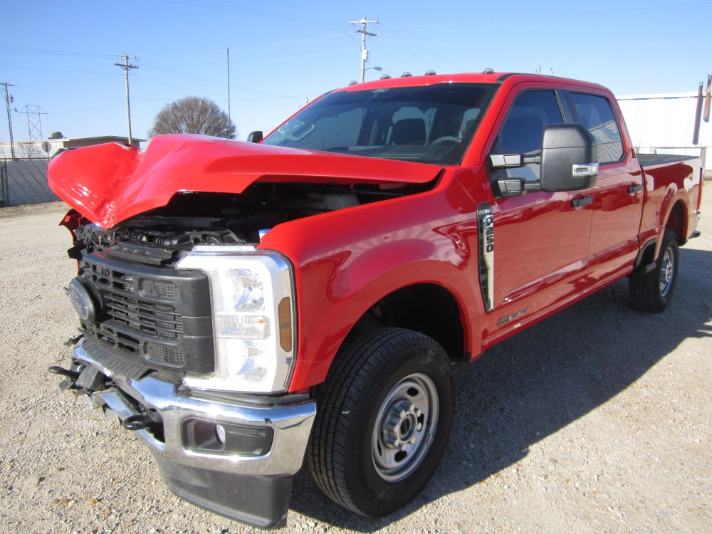 2025 Ford F-250 Super Duty XL's photo