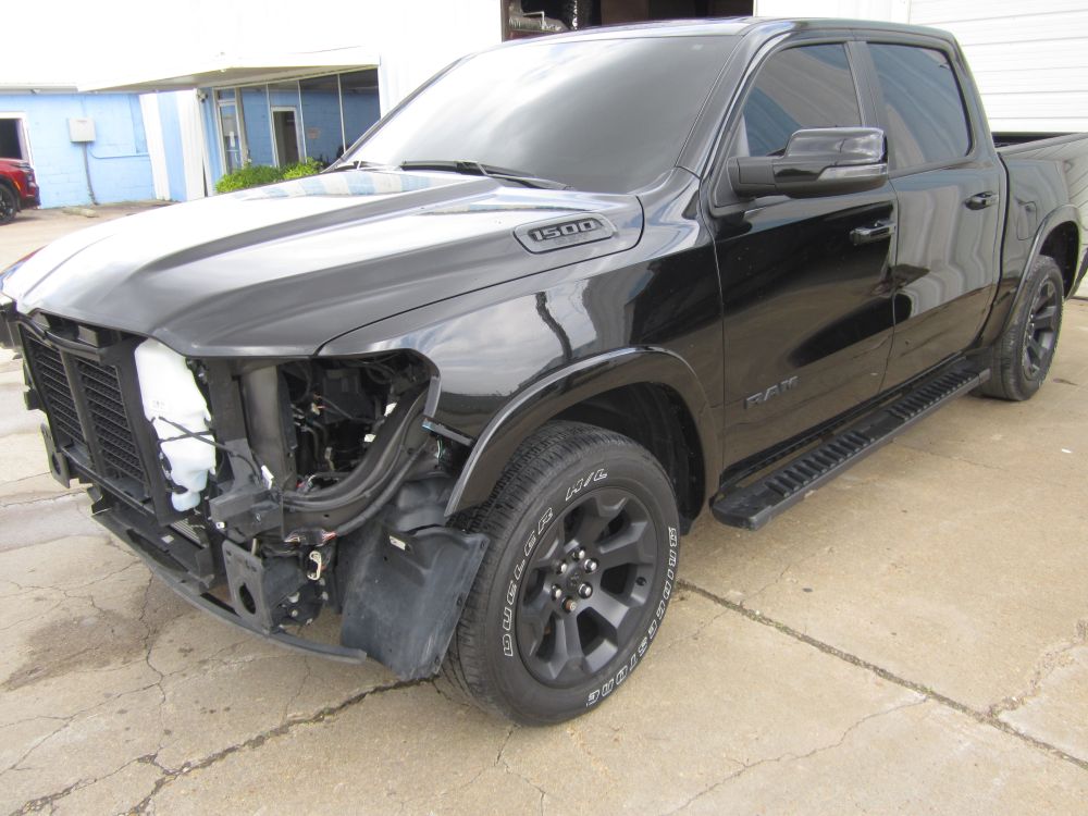 2025 RAM 1500 Big Horn/Lone Star 4x4 Crew Cab 5'7's photo