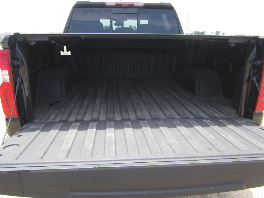 2024 Chevrolet Silverado 1500 ZR2 - Photo 8