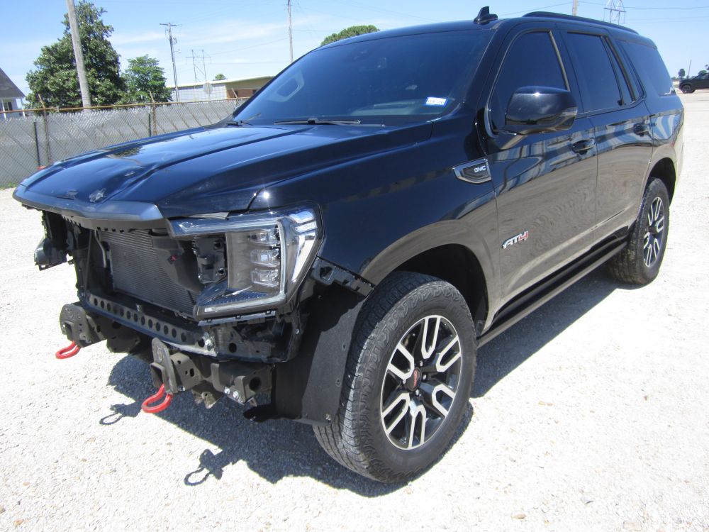 2024 GMC Yukon 4WD AT4's photo